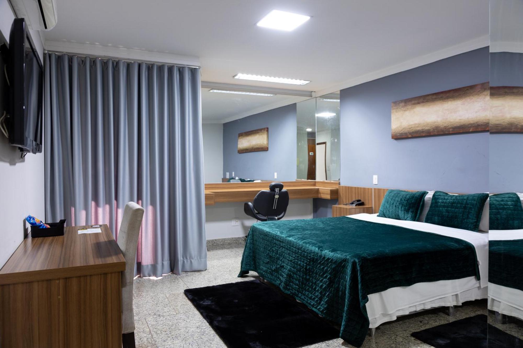 Bombonato Hotel - Facil Acesso Ao Aeroporto E Parque De Exposicoes Abcz Убераба Екстер'єр фото